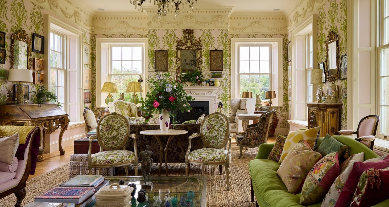 A contemporary Palladian pile stuffed with surprises hits the market for £6m